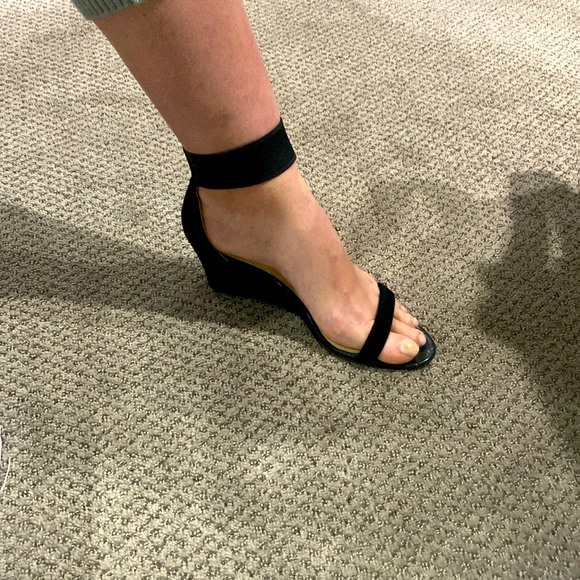 Strappy suede wedge - size 9.5 - Picture 6 of 6